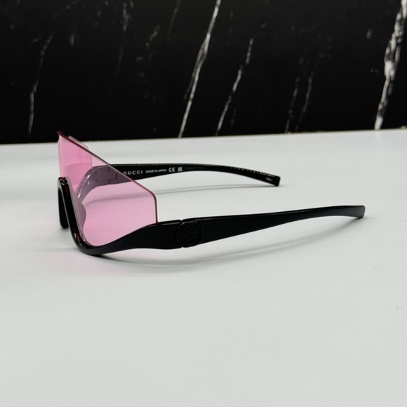 NEW GUCCI UNISEX SHIELD SUNGLASSES, GUCCI PINK BLACK EYEWEAR GUCCI - Picture 9 of 13